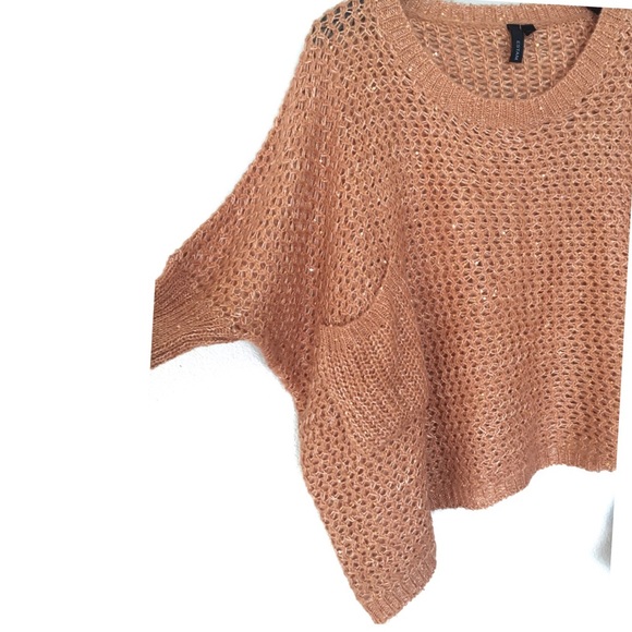 ESTAM sweater - Picture 2 of 7